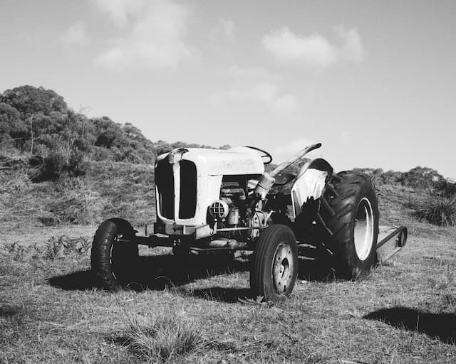 Tractor